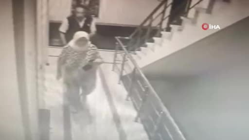 Almanya'dan emekli yaşlı kadın yüklü miktardaki altınını dolandırıcıya böyle teslim etti