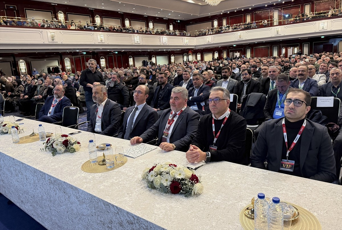 Almanya'nın başkenti Berlin'de İslam Toplumu Milli Görüş Teşkilatı (IGMG) tarafından "Maide-i...