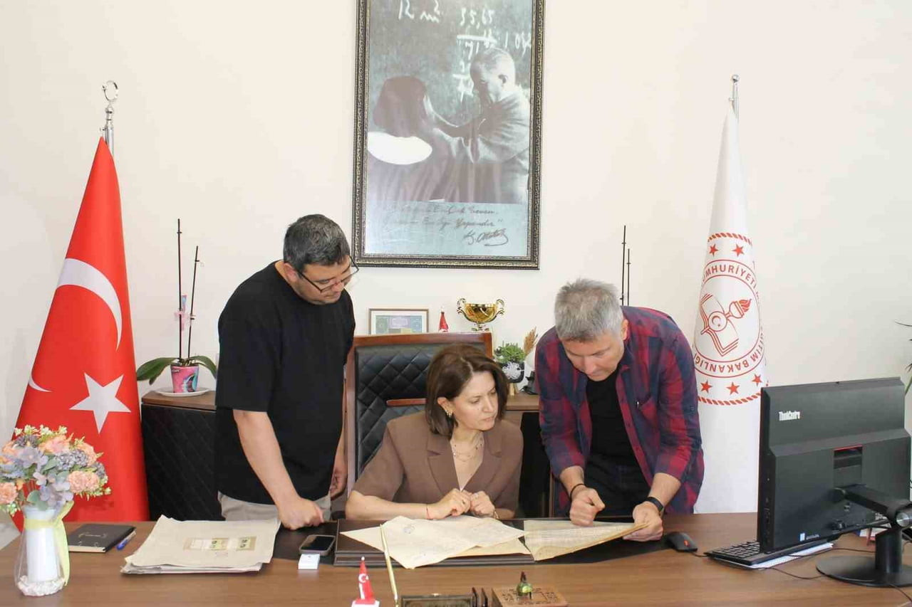 ALTINTAŞ’TA MAARİF ARŞİVİ ÇALIŞMALARI SÜRÜYOR