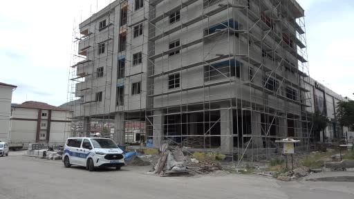 Amasya’da inşaattan düşen işçi hayatını kaybetti