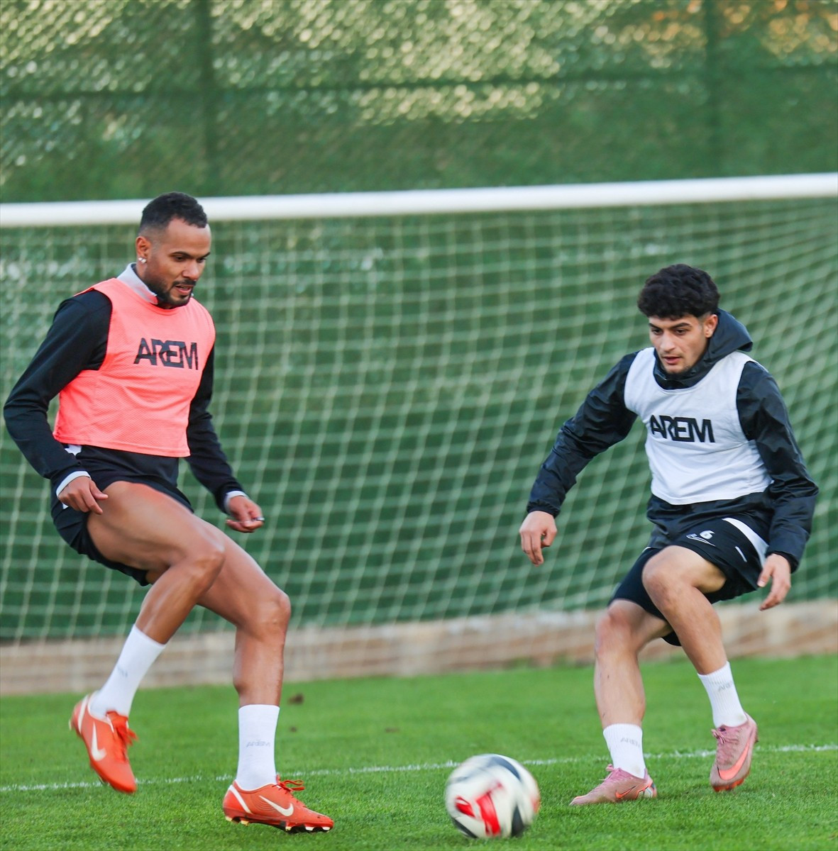 Amed Sportif Faaliyetler, Trendyol 1. Lig'in 15. haftasında 28 Kasım Cuma günü sahasında Esenler...