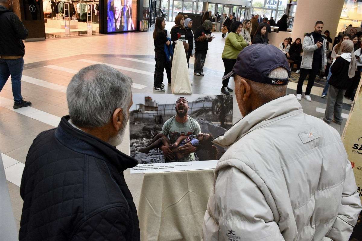 Anadolu Ajansının (AA), İsrail'in Gazze'de işlediği suçları tüm açıklığıyla ortaya koyan "Kanıt"...