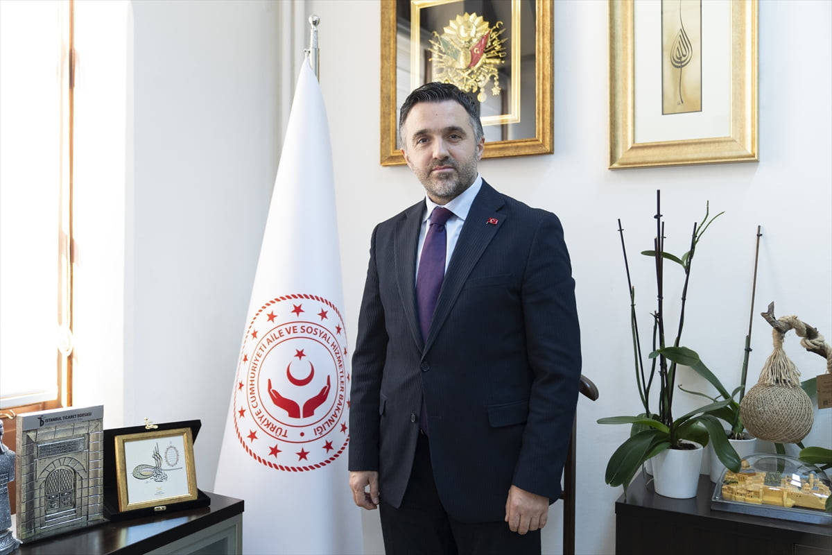 Anadolu Ajansının (AA) "Devlet Korumasından Aile Şefkatine" başlıklı dosya haberinin beşinci...