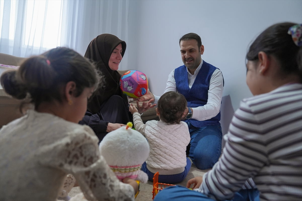 Anadolu Ajansının (AA) "Devlet Korumasından Aile Şefkatine" başlıklı dosya haberinin ikinci...