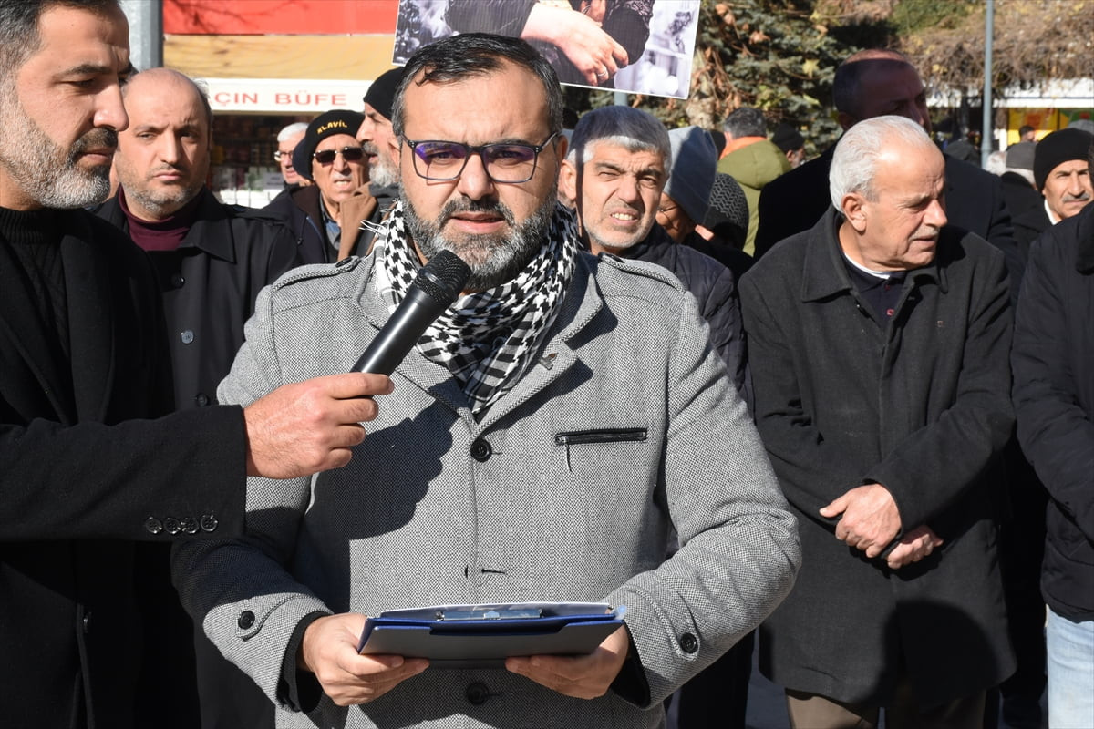 Anadolu Gençlik Derneği (AGD) Malatya Şubesince, Yalova'da terör örgütü DEAŞ'a yönelik yapılan...