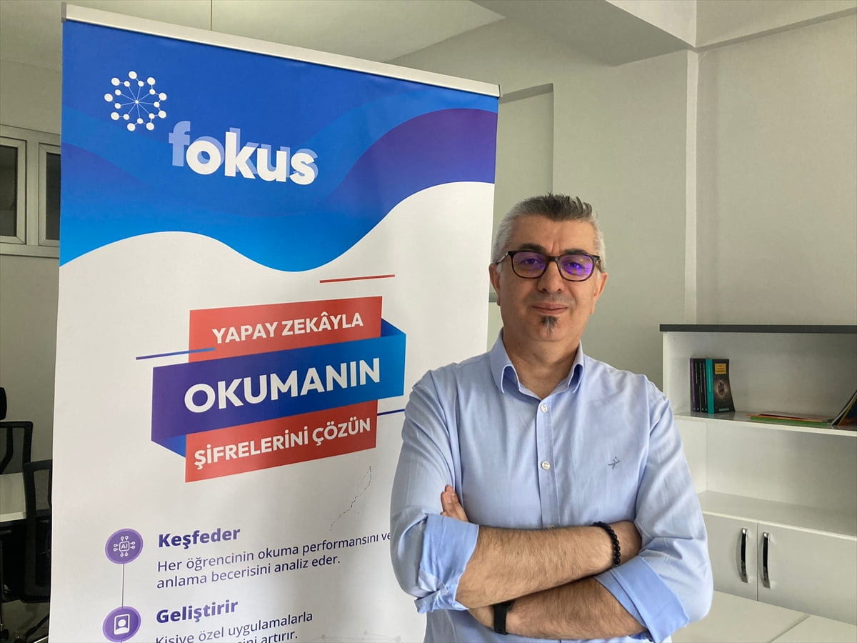 Anadolu Üniversitesi Eğitim Fakültesi Temel Eğitim Bölümü Öğretim Üyesi Prof. Dr. Turan Temur...