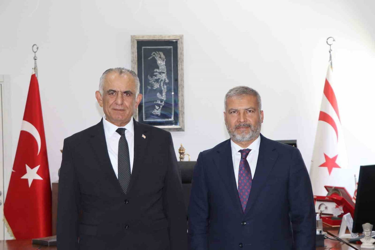 ANADOLU ÜNİVERSİTESİ REKTÖRÜ PROF. DR. YUSUF ADIGÜZEL, KUZEY KIBRIS TÜRK CUMHURİYETİ (KKTC)...
