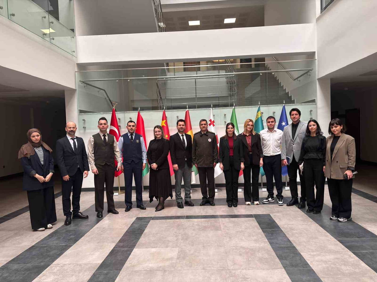 ANADOLU ÜNİVERSİTESİ TÜRKÇE ÖĞRETİMİ UYGULAMA VE ARAŞTIRMA MERKEZİ (TÖMER) YÖNETİCİLERİ...