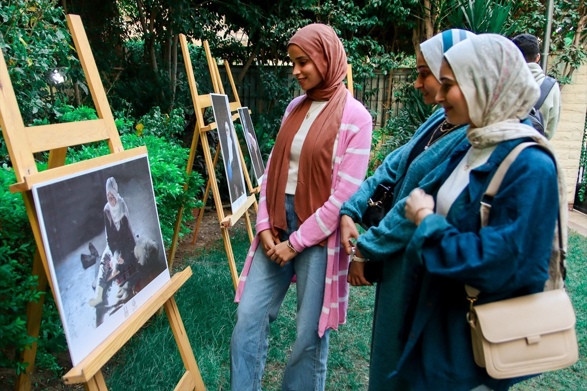 Anadolu'nun köklü el sanatı oya Mısır'ın başkenti Kahire'de tanıtıldı. Kahire Yunus Emre Enstitüsü...