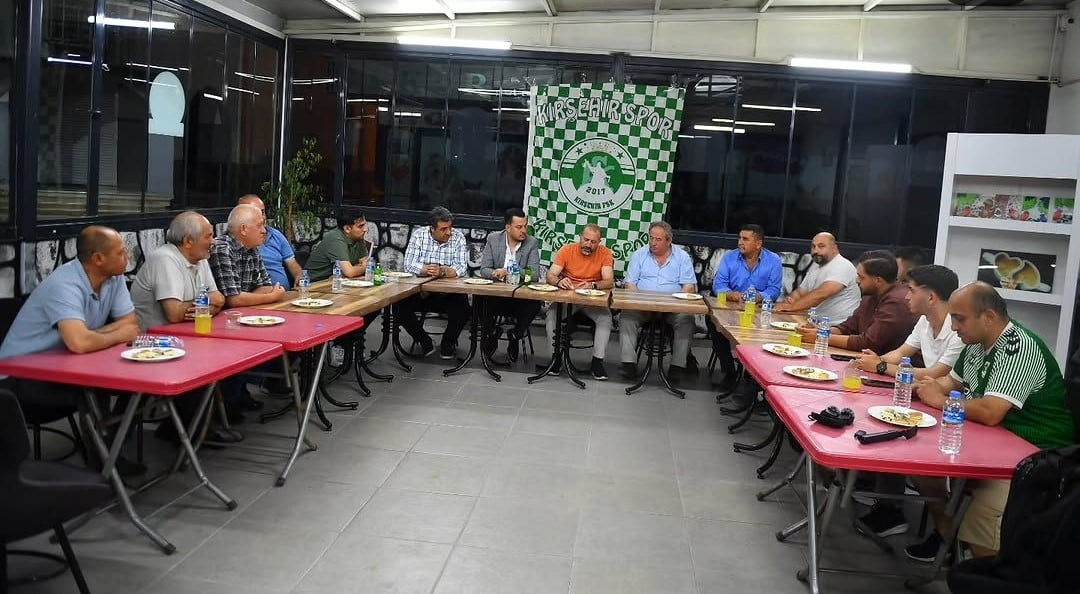 ANAHTAR PARTİ KIRŞEHİR İL BAŞKANI CEMAL KAYA, KIRŞEHİRSPOR'UN YENİ SEZON HAZIRLIKLARI VE KULÜBE...