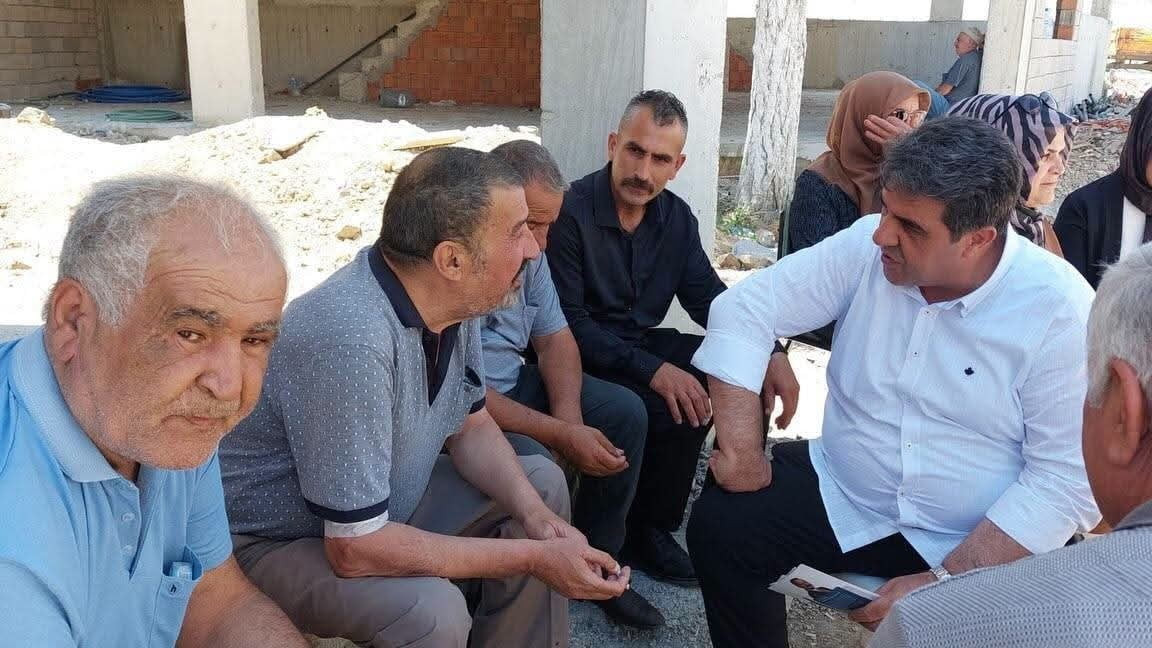 ANAHTAR PARTİ KIRŞEHİR İL BAŞKANI CEMAL KAYA, TEŞKİLAT ÇALIŞMALARI KAPSAMINDA ÇİÇEKDAĞI İLÇESİNDE...