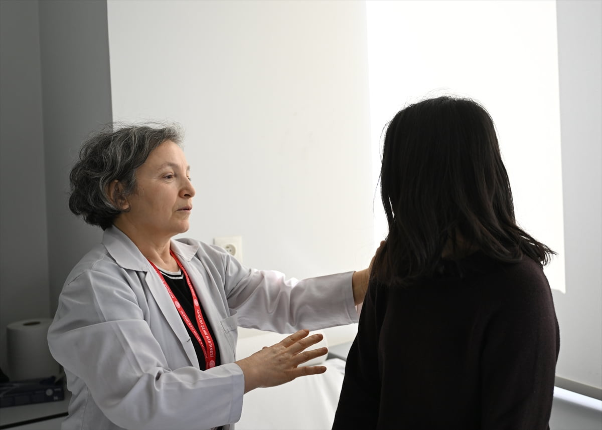 Ankara Bilkent Şehir Hastanesi'nde Fizik Tedavi ve Rehabilitasyon Uzmanı olarak görev yapan Semra...