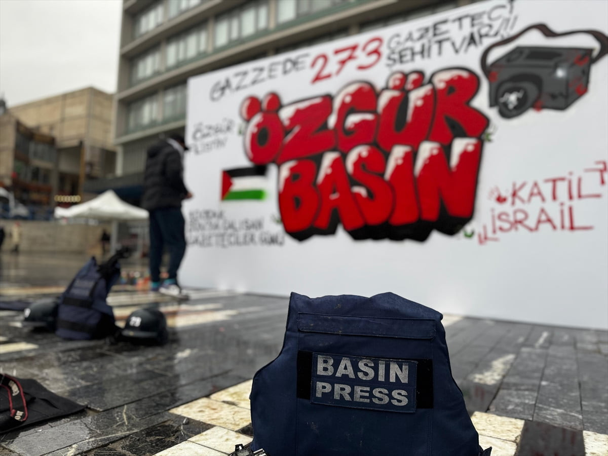 Ankara Filistin Dayanışma Platformunca (ANFİDAP), İsrail'in Gazze'ye yönelik saldırılarında...