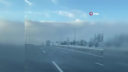 Ankara güne kar yağışıyla başladı