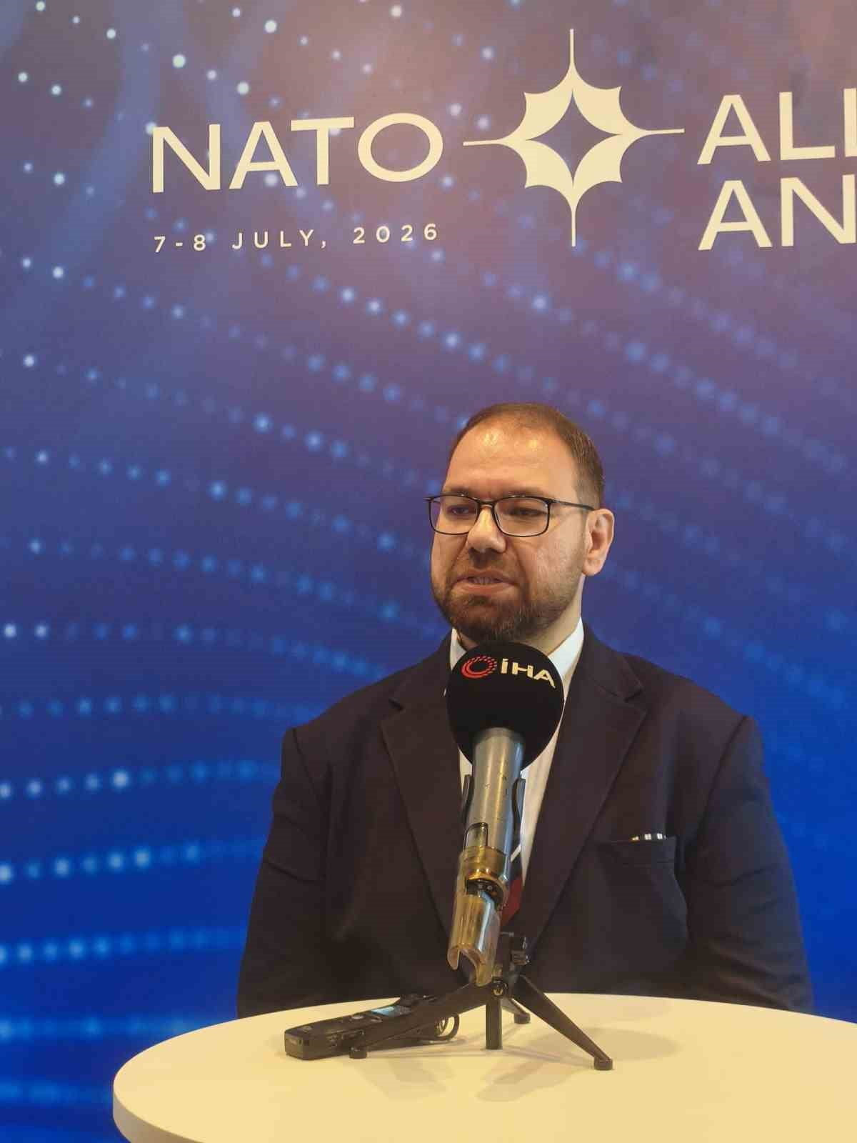 ANKARA HACI BAYRAM VELİ ÜNİVERSİTESİ ÖĞRETİM ÜYESİ VE SETA KIDEMLİ ARAŞTIRMACISI PROF. DR. ERMAN...