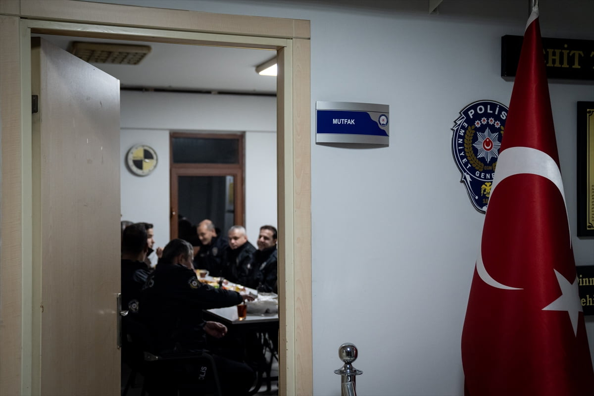 Ankara İl Emniyet Müdürlüğüne bağlı Etlik Şehit Tamer Nuray Polis Merkezi Amirliği'nde görevli...