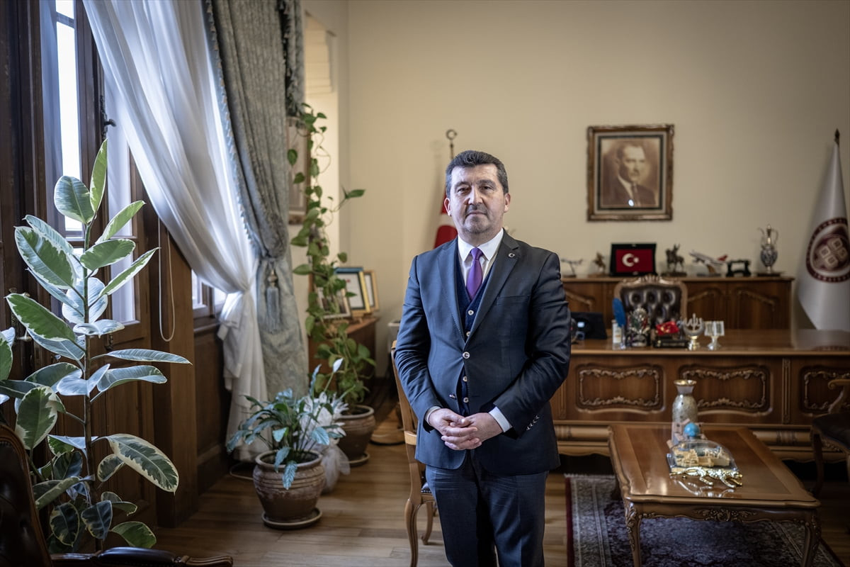 Ankara Sosyal Bilimler Üniversitesi Rektörü Prof. Dr. Musa Kazım Arıcan, üniversitenin QS...