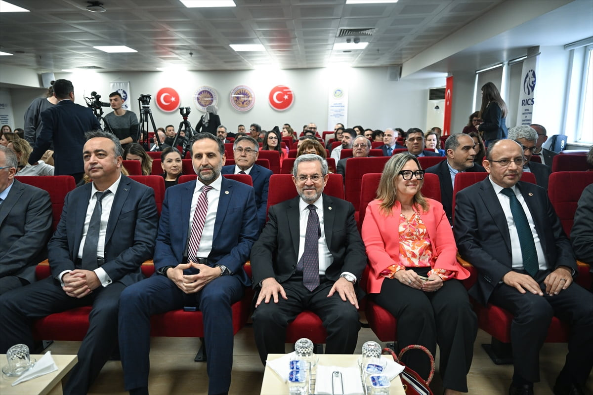 Ankara Üniversitesi Uygulamalı Bilimler Fakültesi Gayrimenkul Geliştirme ve Yönetimi Bölümü...