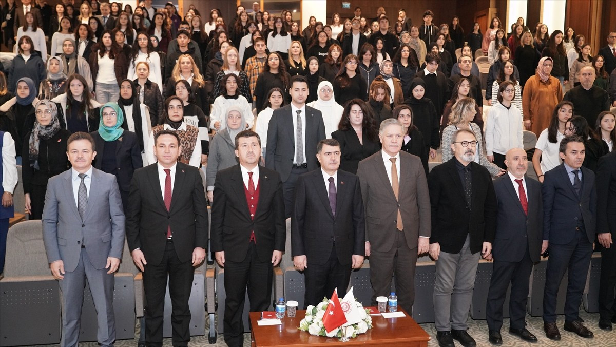 Ankara Valiliği koordinatörlüğünde, İl Milli Eğitim Müdürlüğü, Ankara Sosyal Bilimler Üniversitesi...