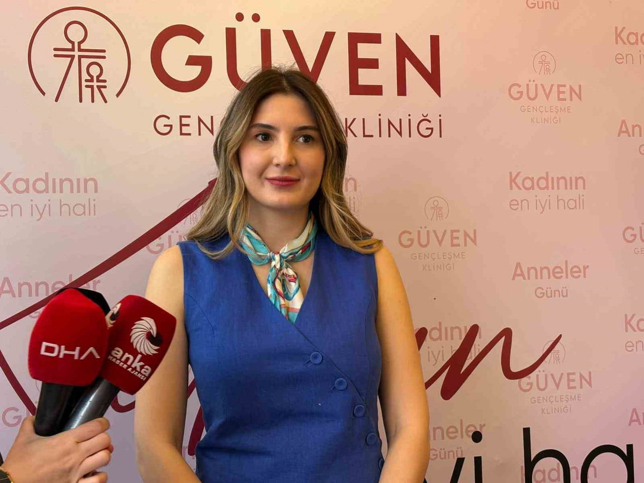 ANKARA'DA, ANNELER GÜNÜ DOLAYISIYLA DÜZENLENEN PROGRAMDA KADINLARLA BİR ARAYA GÜVEN HASTANESİ...