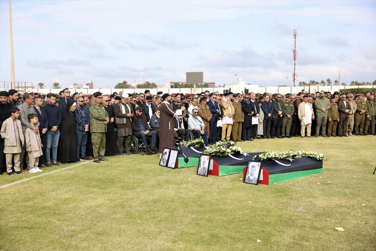 Ankara'da düşen jette hayatını kaybeden Libya Genelkurmay Başkanı Muhammed el-Haddad ile danışmanı...
