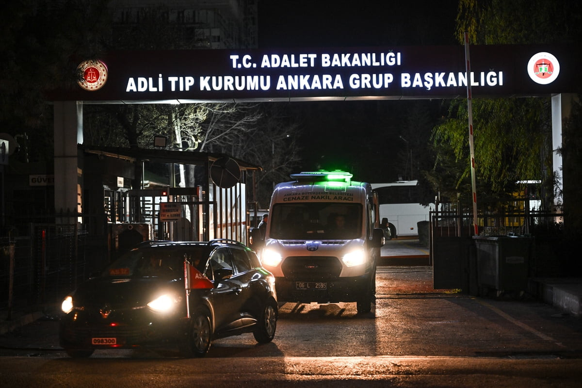 Ankara'daki uçak kazasında hayatını kaybeden Libya Genelkurmay Başkanı Muhammed Ali Al-Haddad ve...