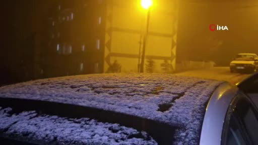 Ankara'ya Nisan ayında kar sürprizi