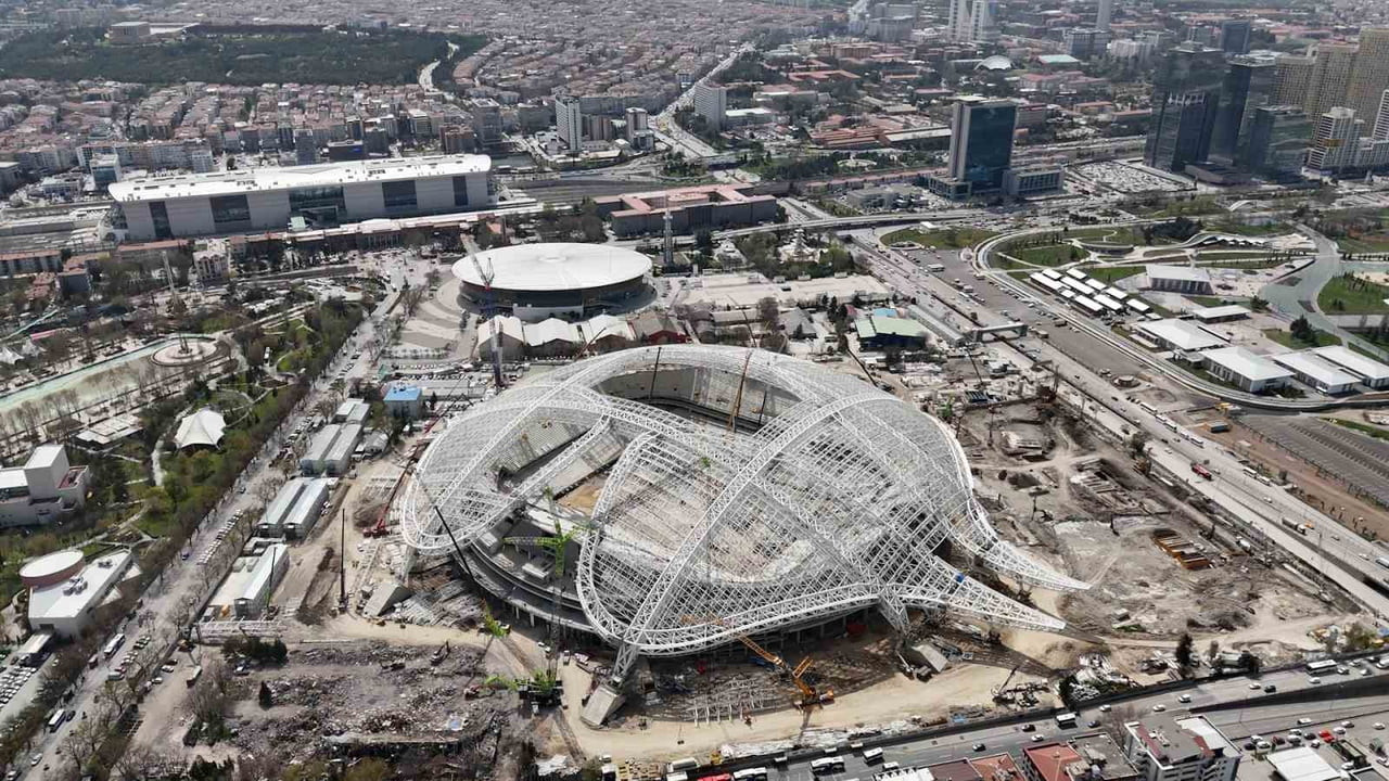 ANKARA’DA 2018 YILINDA YIKILAN 19 MAYIS STADYUMU’NUN YERİNE TOKİ TARAFINDAN İNŞA EDİLEN YENİ...