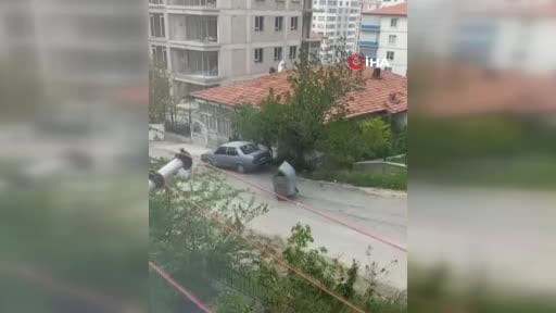 Ankara’da kuvvetli rüzgar çöp konteynerini böyle savurdu