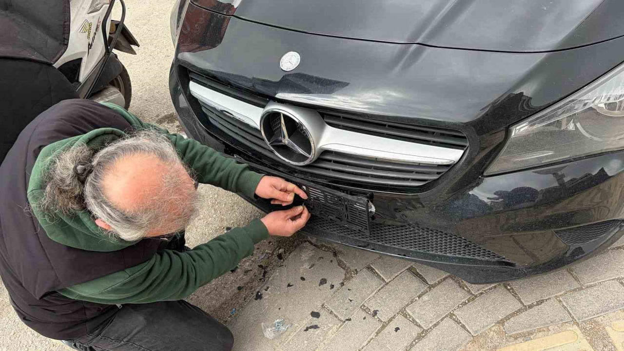 ANKARA’NIN ALTINDAĞ İLÇESİNDE BULUNAN ANKARA UMUM OTOMOBİLCİLER VE ŞOFÖRLER ESNAF ODASI PLAKA...