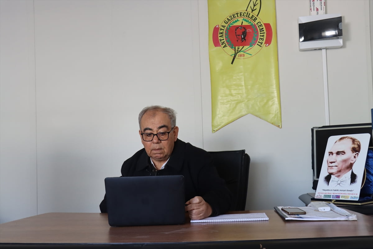 Antakya Gazeteciler Cemiyeti (AGC) Başkanı Ahmet Abdullahoğlu (fotoğrafta), Anadolu Ajansının (AA)...