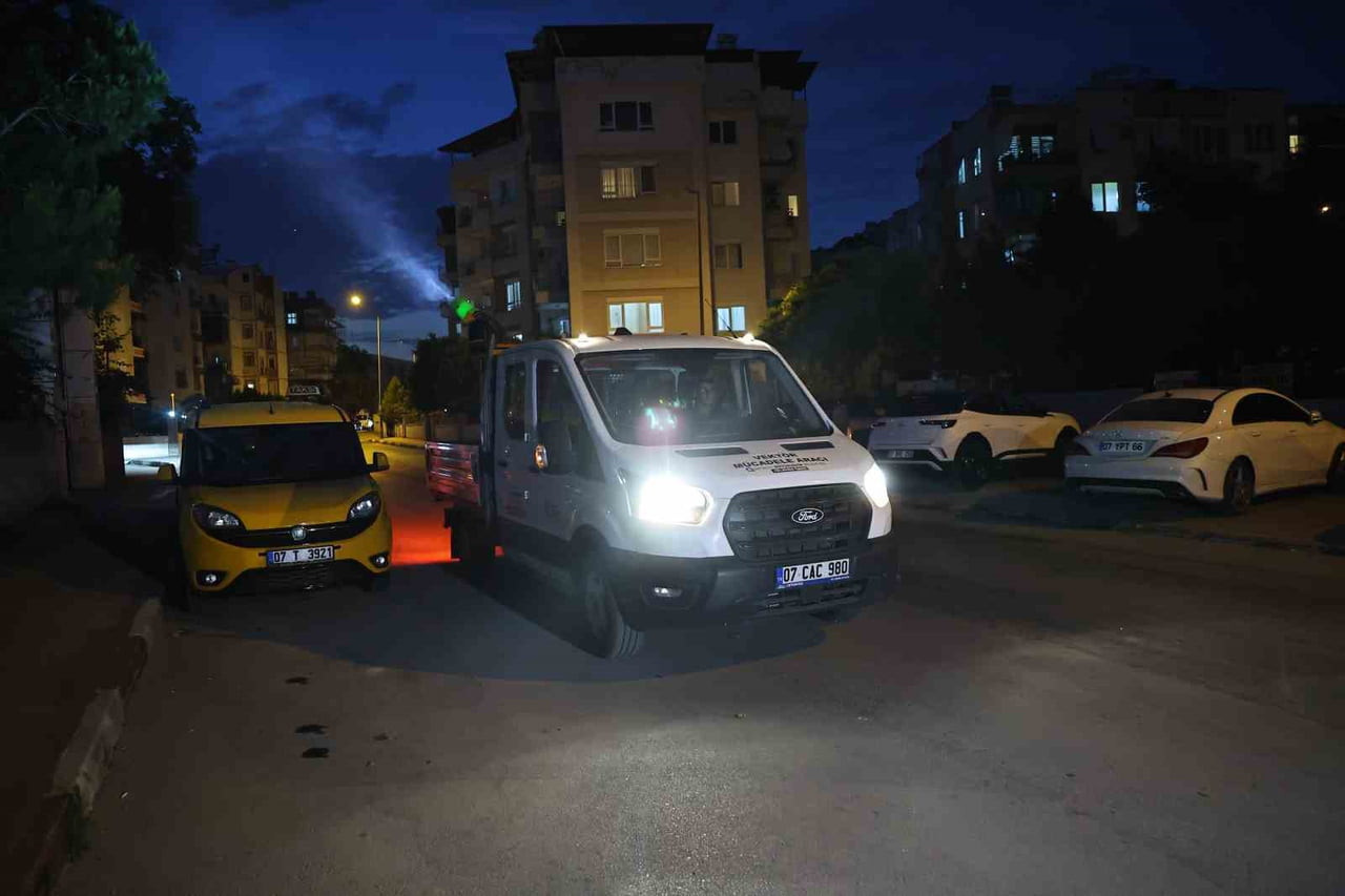 ANTALYA BÜYÜKŞEHİR BELEDİYESİ, VATANDAŞLARIN DAHA SAĞLIKLI VE KONFORLU BİR ÇEVREDE YAŞAMLARINI...