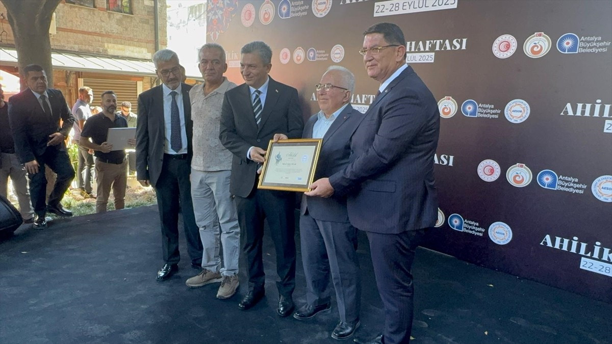 Antalya Esnaf ve Sanatkarlar Odaları Birliği (AESOB) tarafından 38. Ahilik Haftası nedeniyle tören...