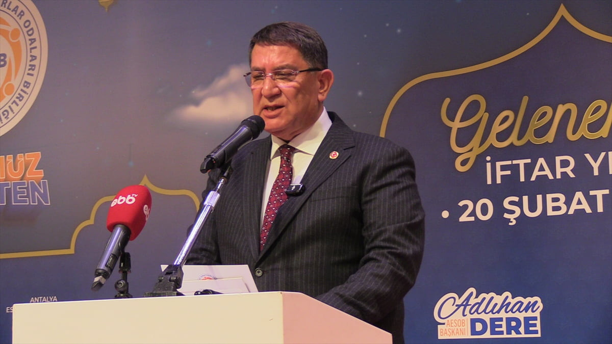 Antalya Esnaf ve Sanatkarlar Odaları Birliği (AESOB) tarafından iftar programı düzenlendi. Mimar...