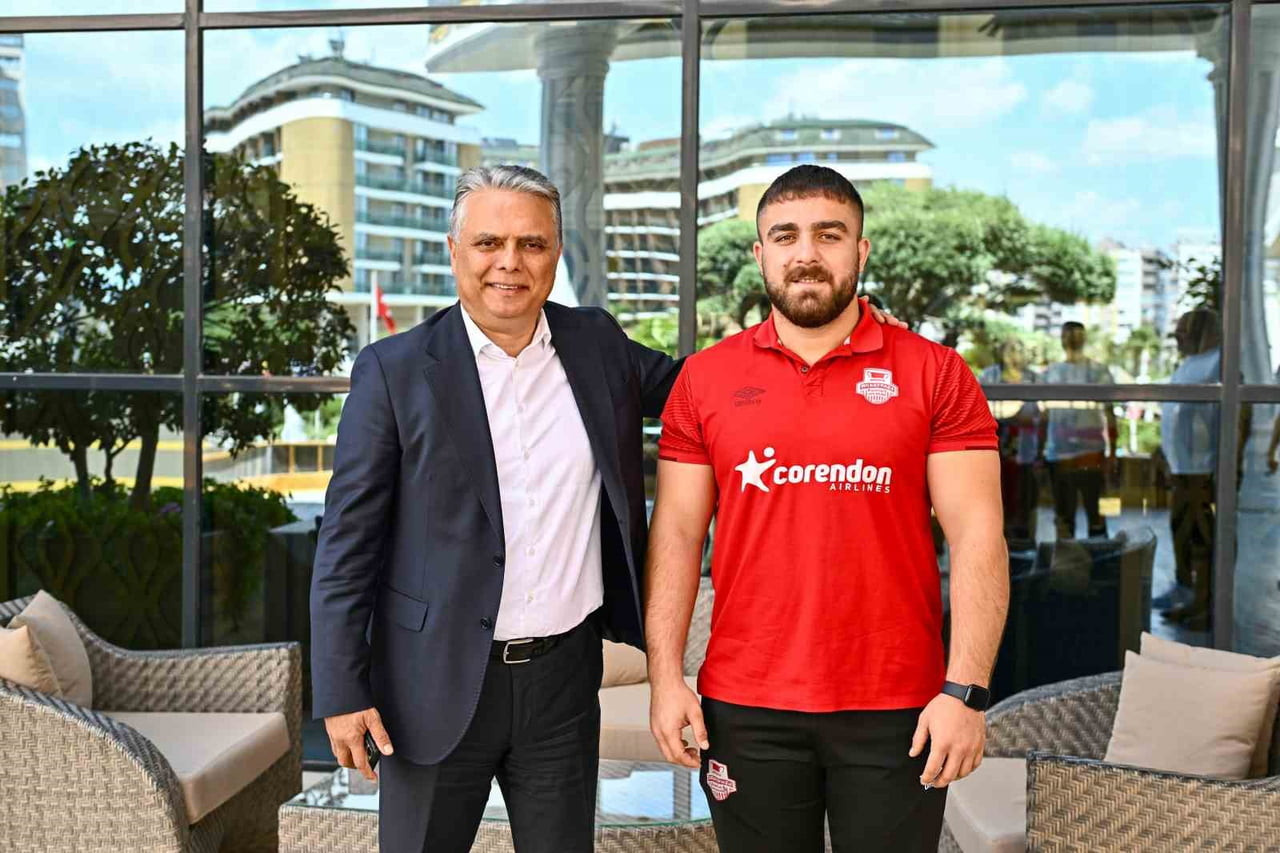 ANTALYA MURATPAŞA BELEDİYE BAŞKANI ÜMİT UYSAL, YENİ SEZONDA MURATPAŞA BELEDİYESİ SPOR KULÜBÜ GÜREŞ...