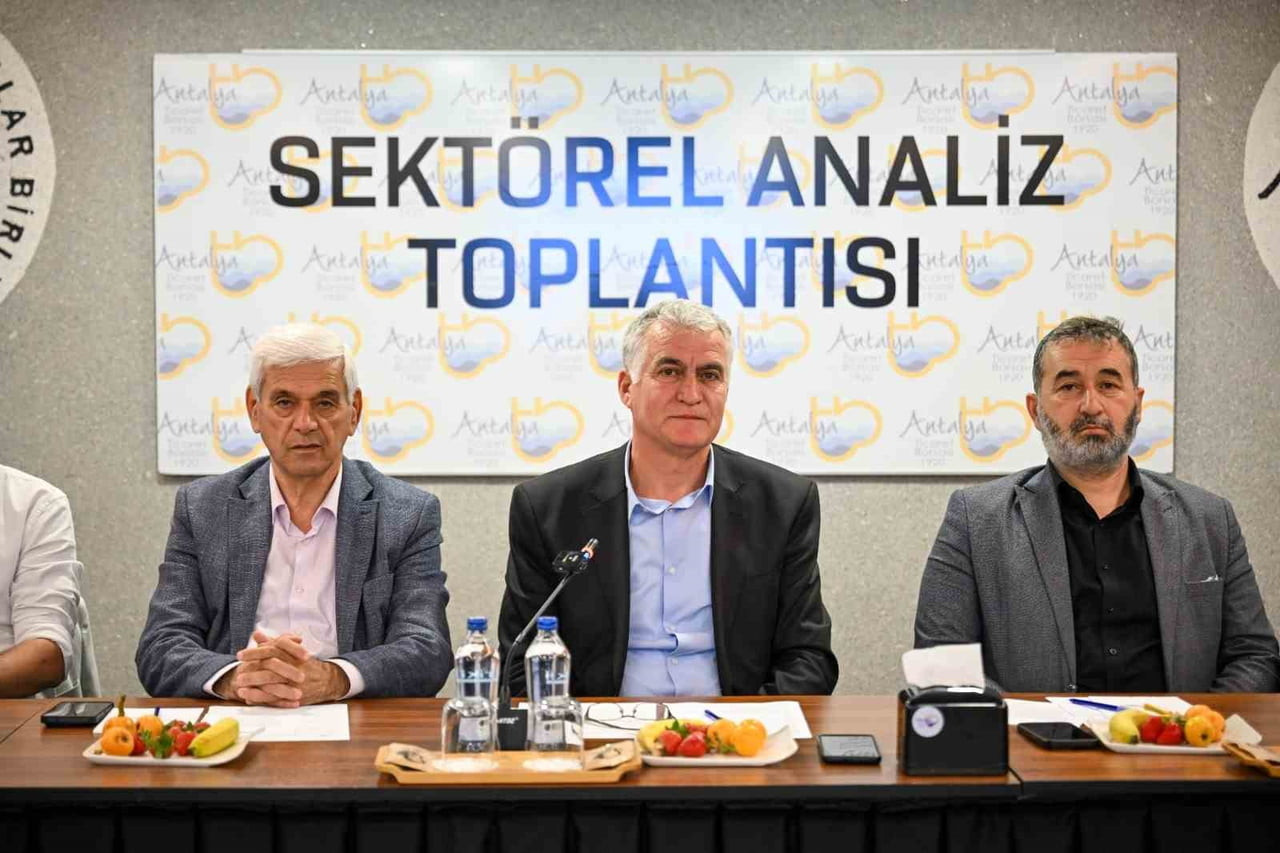 ANTALYA TİCARET BORSASI (ATB), BUĞDAY HASADI ÖNCESİNDE "HUBUBAT HASADI ÖNCESİ SEKTÖREL ANALİZ...