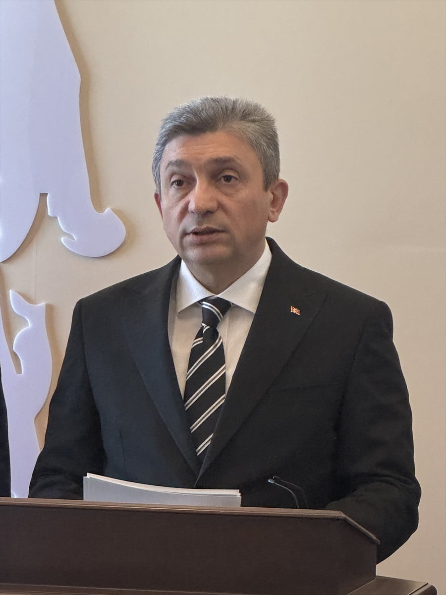 Antalya Valisi Hulusi Şahin, Valilikte düzenlenen Şubat Ayı İl Asayiş ve Güvenlik Bilgilendirme...