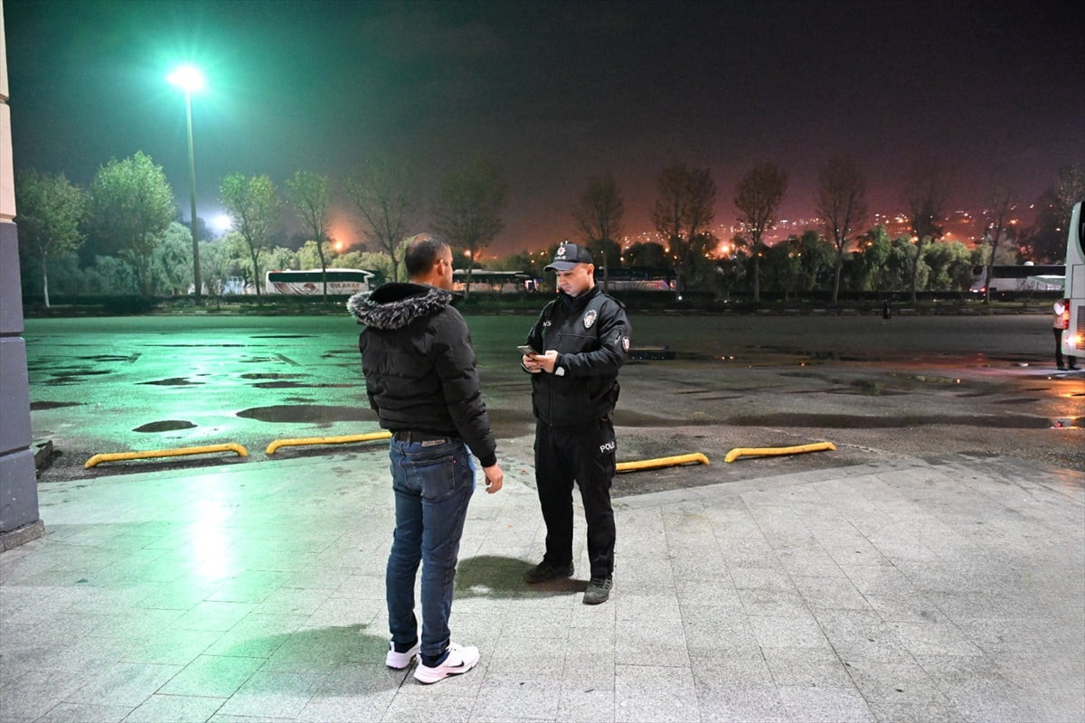 Antalya'da gerçekleştirilen asayiş operasyonunda gözaltına alınan 241 kişi tutuklandı.