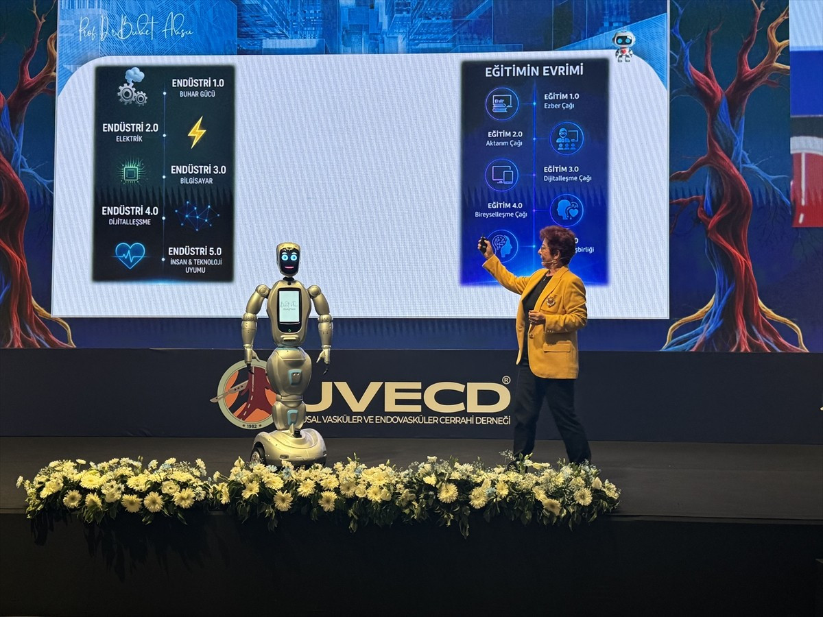 Antalya'da organize edilen 22. Ulusal Vasküler ve Endovasküler Cerrahi Kongresi ile 13. Ulusal...