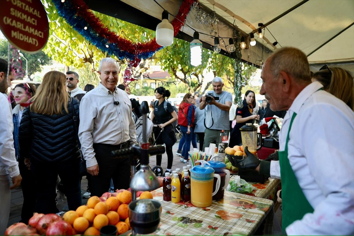 Antalya'nın Alanya ilçesinde düzenlenen 15. Uluslararası Alanya Yeni Yıl Pazarı sona erdi.Alanya...