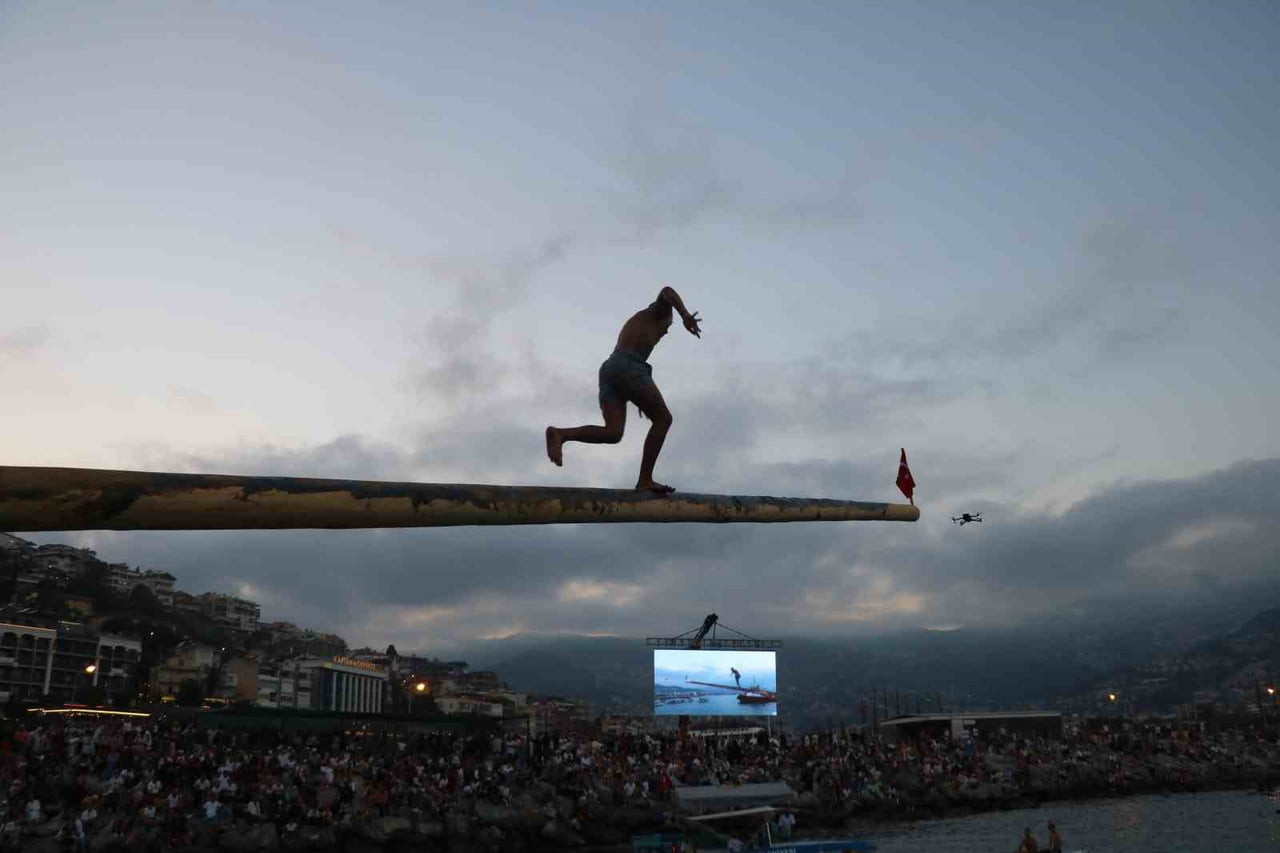 ANTALYA’NIN ALANYA İLÇESİNDE 1 TEMMUZ DENİZCİLİK VE KABOTAJ BAYRAMI COŞKUYLA KUTLANDI. GELENEKSEL...