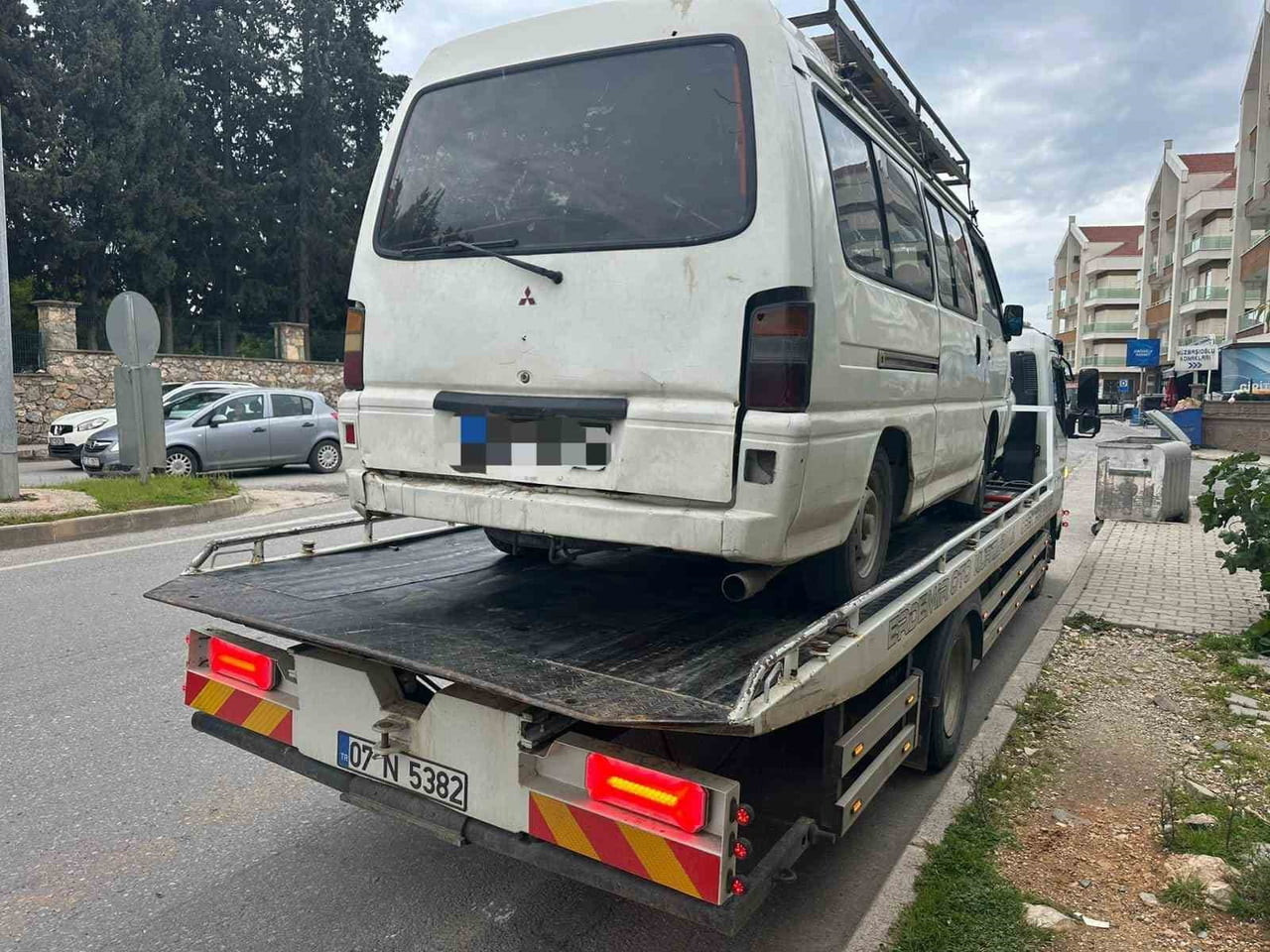 ANTALYA’NIN ALANYA İLÇESİNDE DOĞU YENİ ÇEVRE YOLU TÜNELLER BÖLGESİ’NDE TERS YÖNDE İLERLEYEREK...