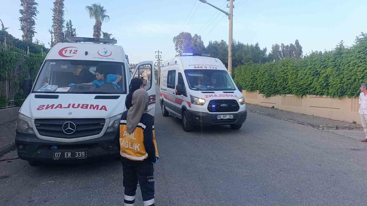 ANTALYA’NIN MANAVGAT İLÇESİNDE BİR OTELİN ÇAMAŞIRHANESİNDE ÇIKAN YANGIN İTFAİYE EKİPLERİNİN...