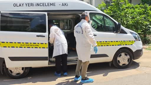 Apartmanı saran kokuyla öldüğü ortaya çıktı