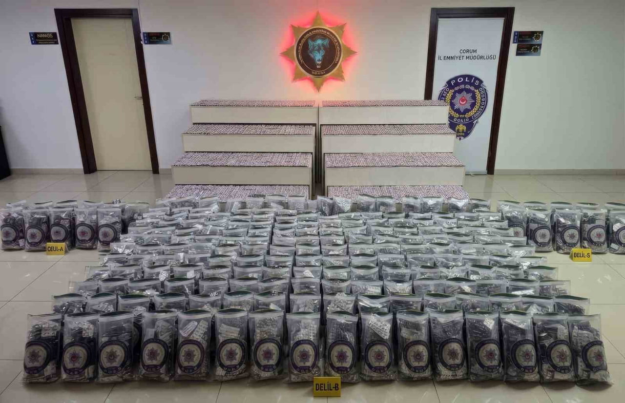 ARAMADA, 249 BİN 424 ADET SENTETİK ECZA, 11,40 GRAM METAMFETAMİN İLE SUÇTAN ELDE EDİLDİĞİ...