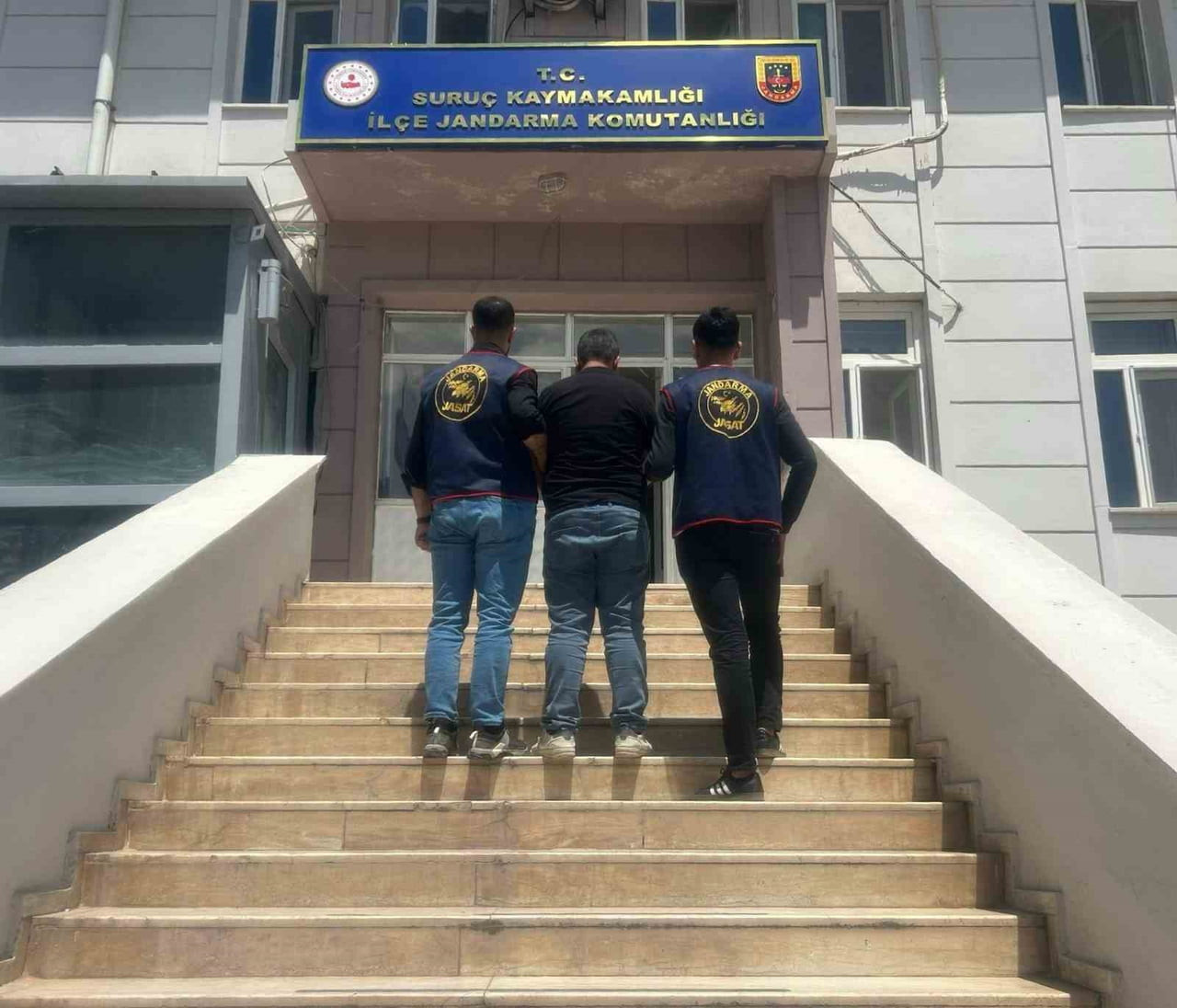 ARANAN ŞAHIS YAKALANDI