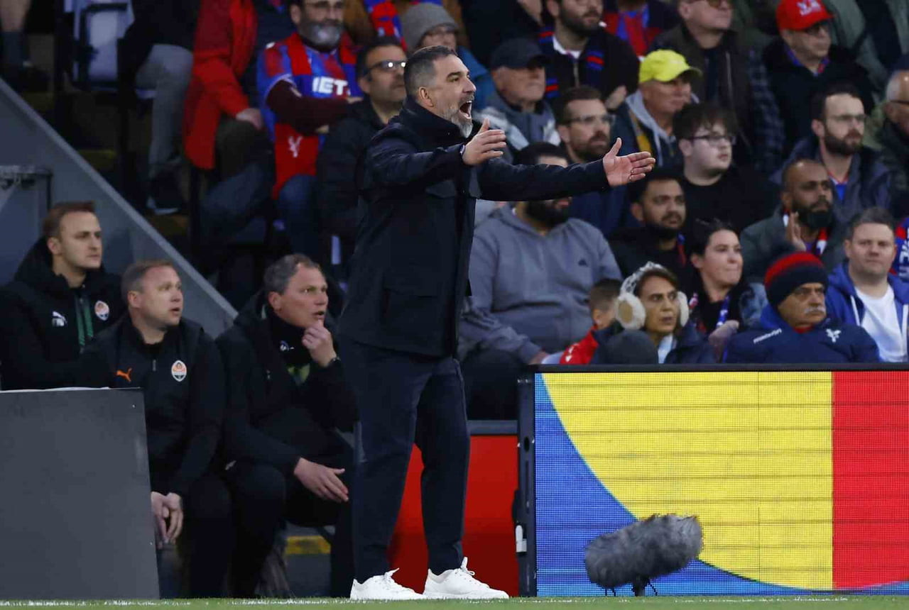 ARDA TURAN'IN TEKNİK DİREKTÖRLÜĞÜNÜ YAPTIĞI UKRAYNA LİGİ EKİPLERİNDEN SHAKHTAR DONETSK...