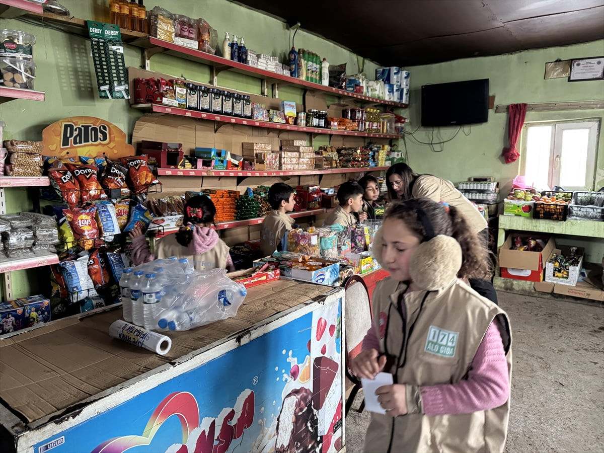 Ardahan'da ilkokul öğrencilerinde gıda farkındalığı oluşturmak için başlatılan "Gıda...