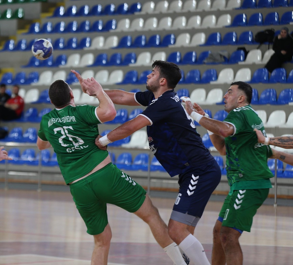 Ardventure Erkekler Hentbol Süper Lig' 11. haftasında Güneysuspor ile Nilüfer Belediyespor...