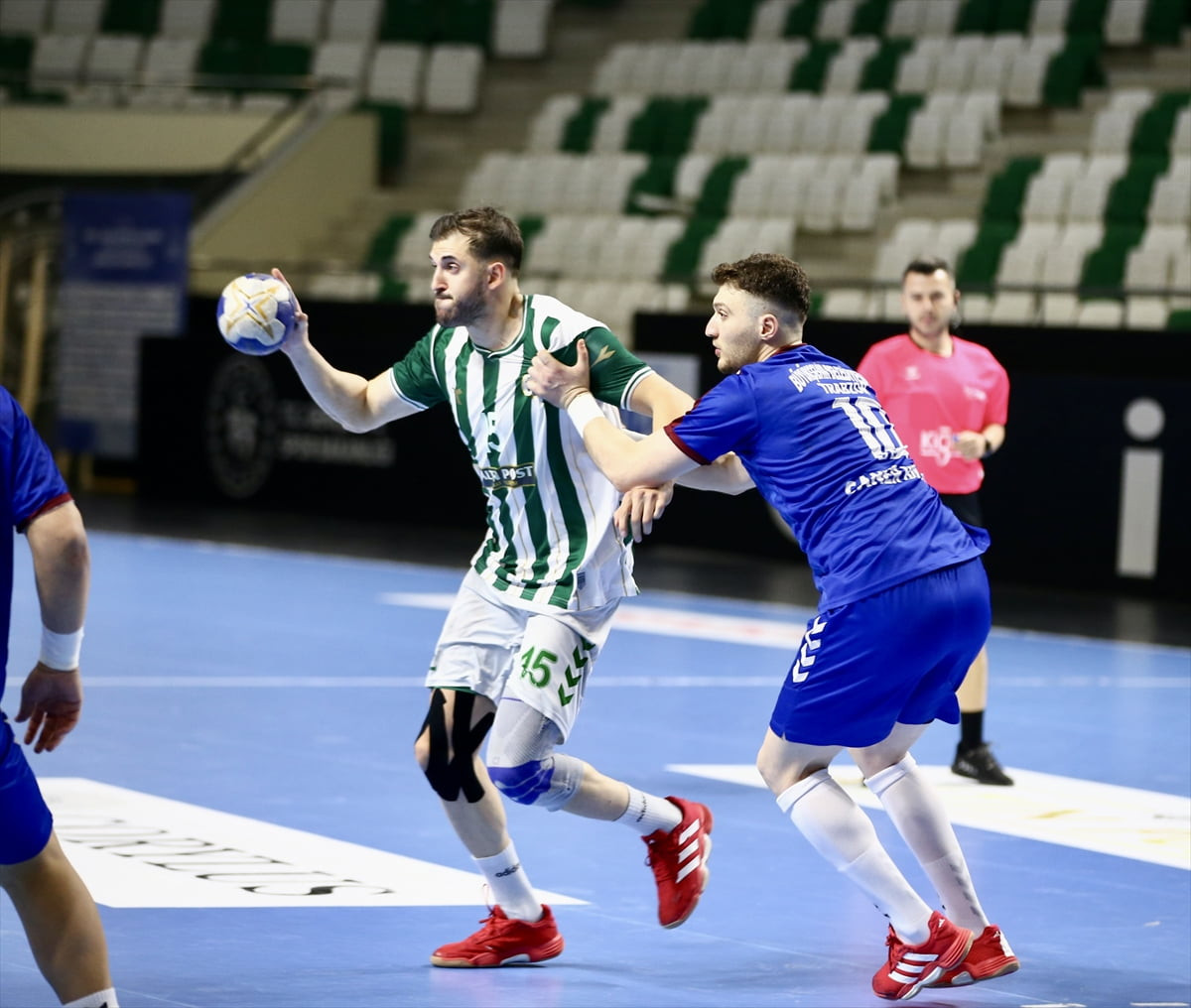 Ardventure Erkekler Hentbol Süper Lig'in 20. haftasında Altınpost Giresunspor sahasında Trabzon...